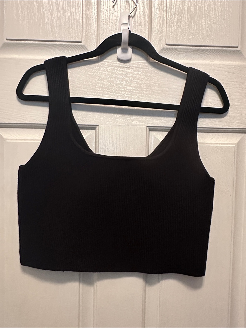 Black Ribbed Square-Neck Crop Tank Top